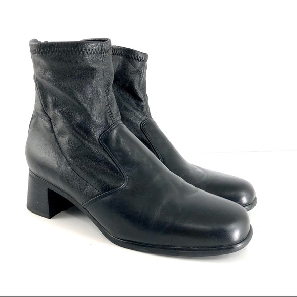 munro taylor bootie